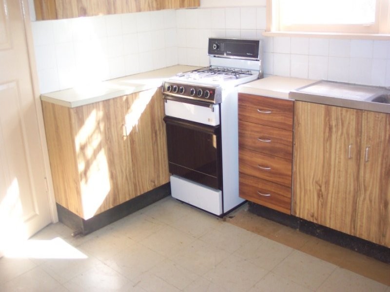 34 Logan Street, Cowra NSW 2794