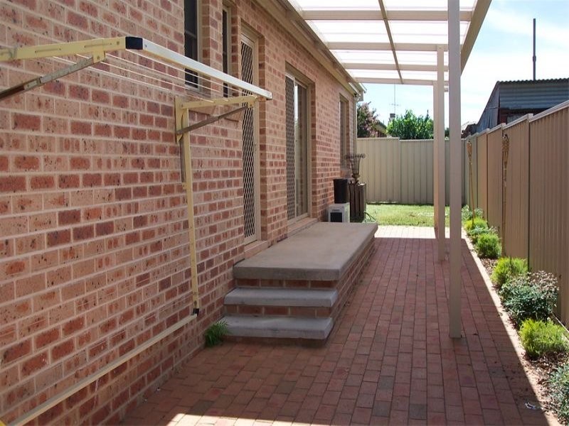 44C Vaux Street, Cowra NSW 2794