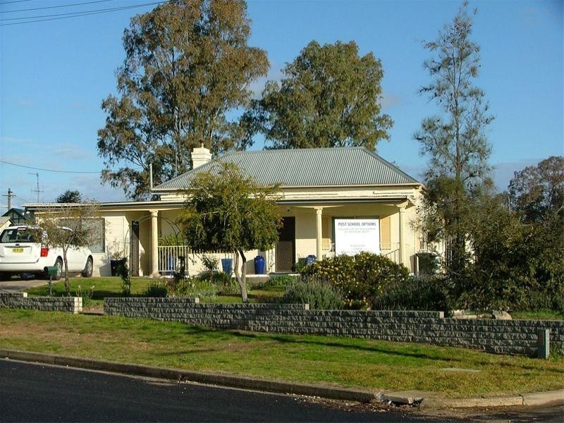 7 Neila Street, Cowra NSW 2794