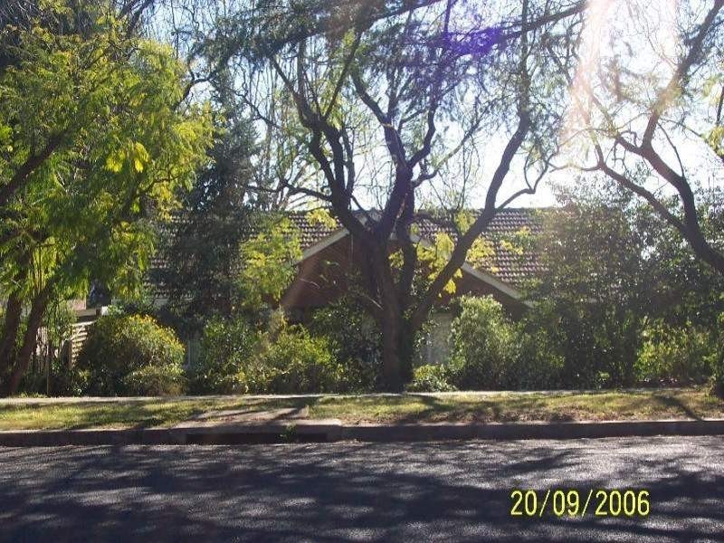 8 Binni Creek Road, Cowra NSW 2794