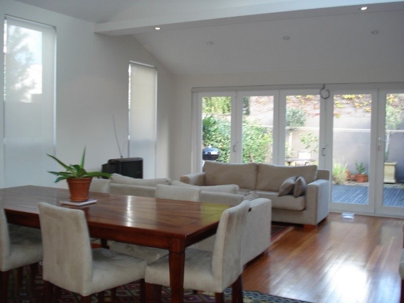 25 Emmett St, Crows Nest NSW 2065
