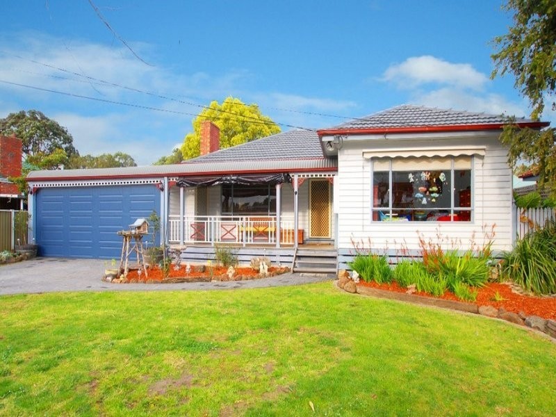 19 Shelley Avenue, Kilsyth VIC 3137