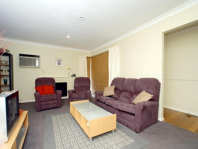 64 St Andrews Drive, Chirnside Park VIC 3116