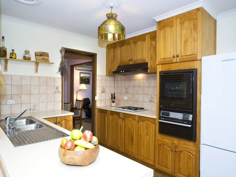 12 MARLOO COURT, Croydon Hills VIC 3136