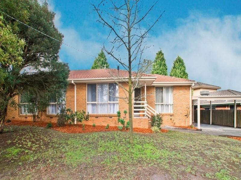 7 ESKDALE DRIVE, Croydon Hills VIC 3136