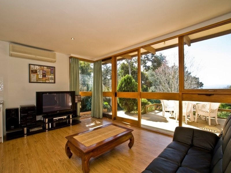 10 PARKVALLEY DRIVE, Chirnside Park VIC 3116