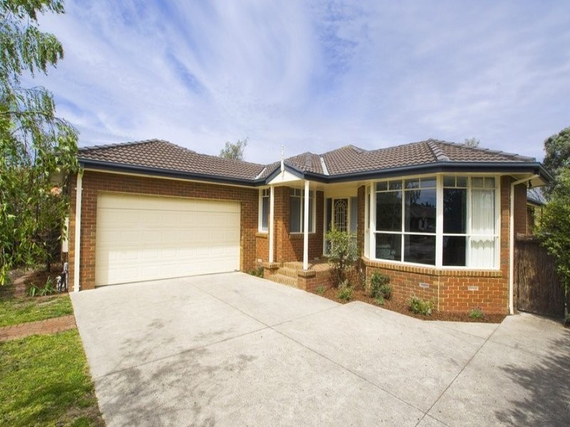 31 NURSERY ROAD, Croydon VIC 3136