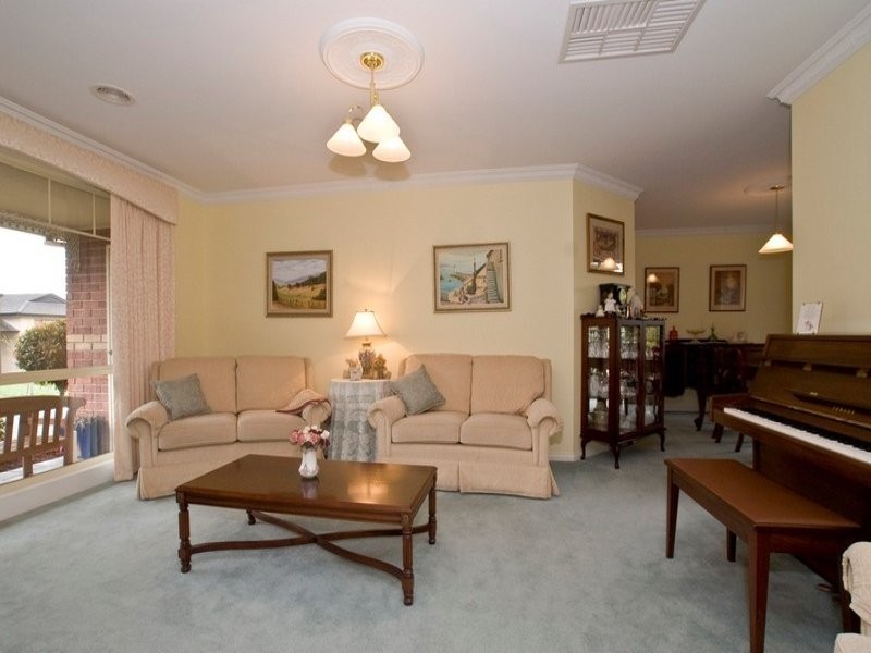 3 CHAMPAGNE RISE, Chirnside Park VIC 3116