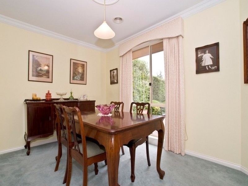 3 CHAMPAGNE RISE, Chirnside Park VIC 3116