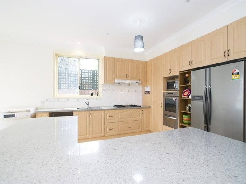 11 NYANDA COURT, Croydon VIC 3136