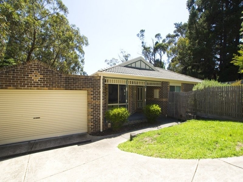 2, 11 WATTLE ROAD, Bayswater North VIC 3153