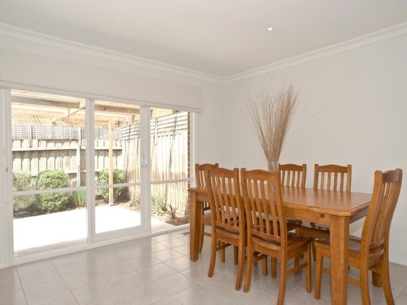 2 NICKSON CLOSE, Bayswater North VIC 3153