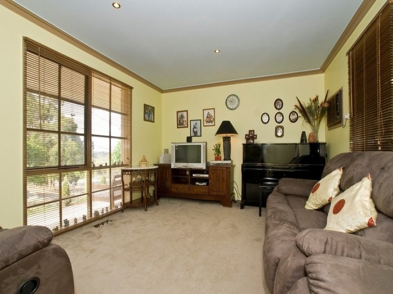 1 PANORAMA DRIVE, Croydon North VIC 3136