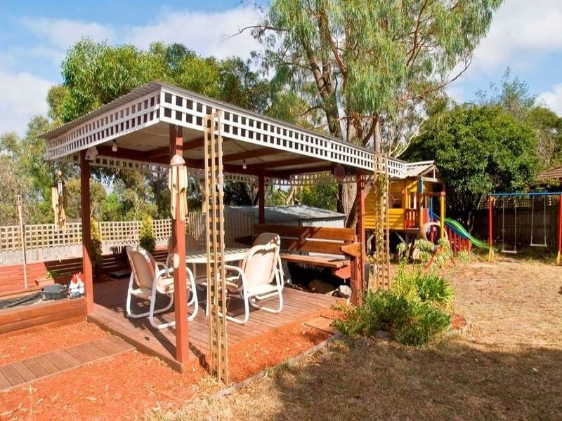 1 Panorama Drive, Croydon North VIC 3136