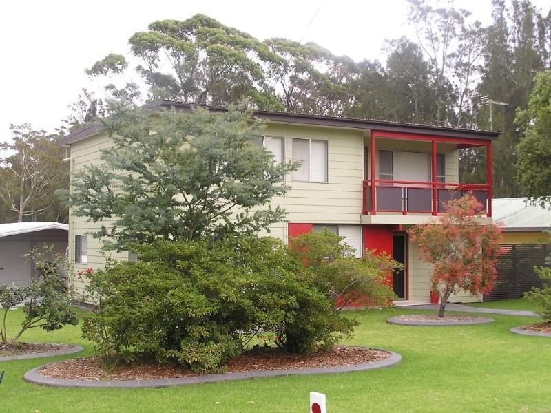 79 Chapman St, Callala Bay NSW 2540