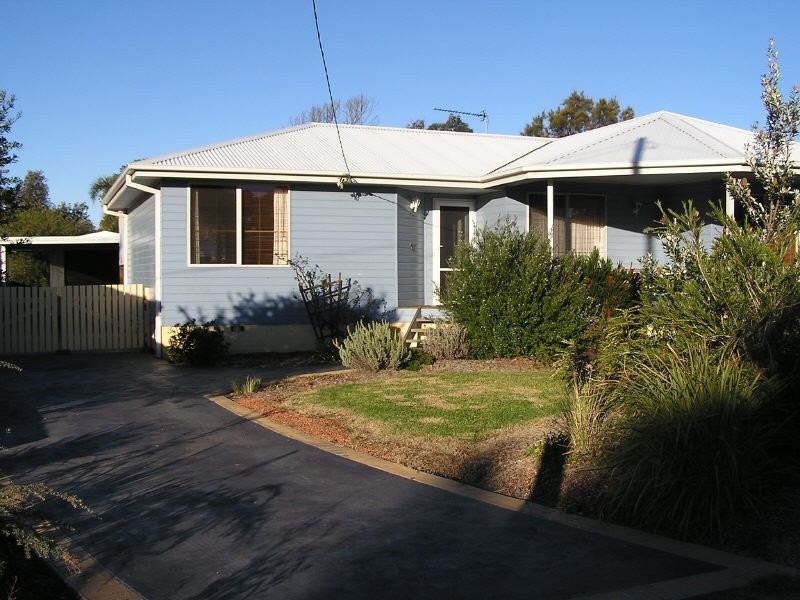 92 Prince Edward Avenue, Culburra Beach NSW 2540