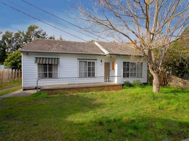 102 Bogong Ave, Glen Waverley VIC 3150