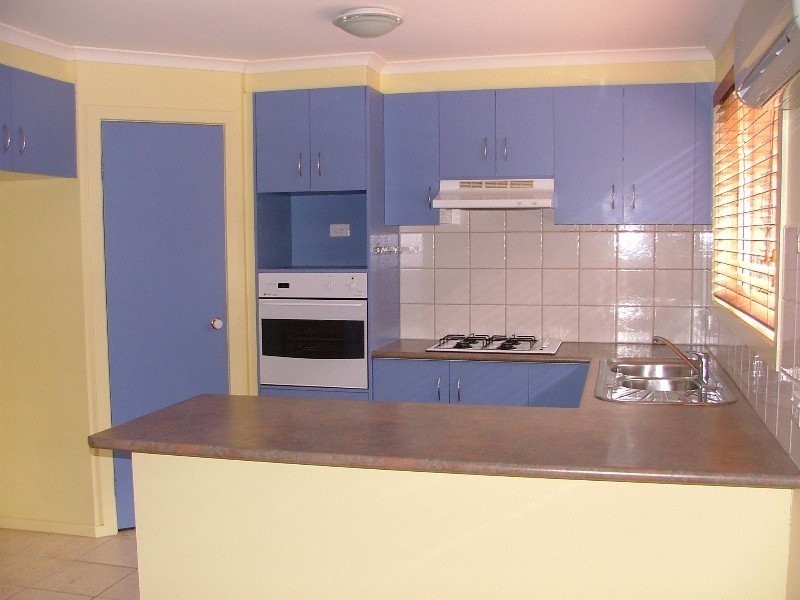 38 Kierens Way, Chadstone VIC 3148