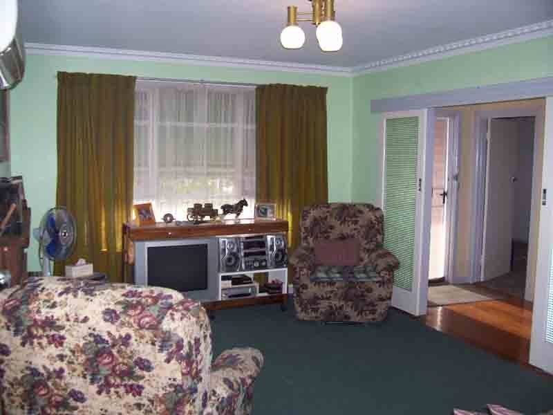 27 Doveton Ave, Doveton VIC 3177