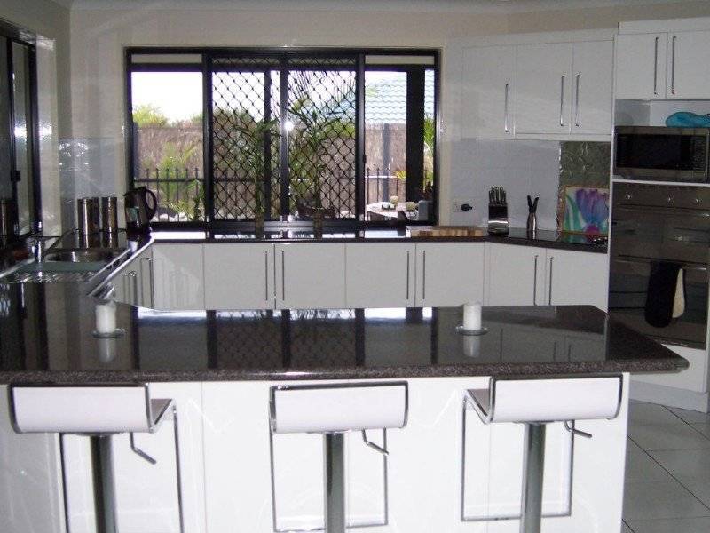 98 Phillip Pde, Deception Bay QLD 4508