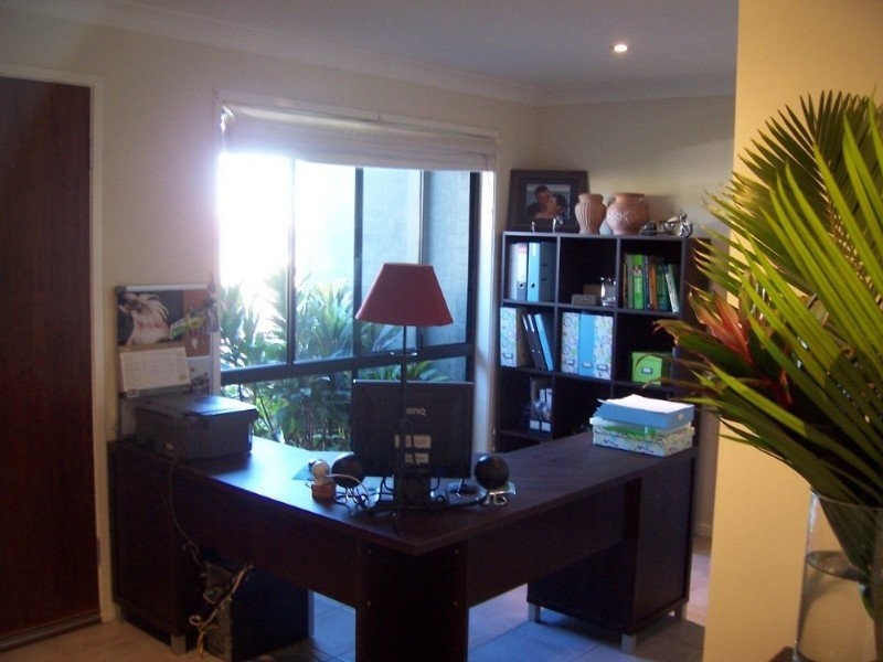 11 Zoe Place, Deception Bay QLD 4508