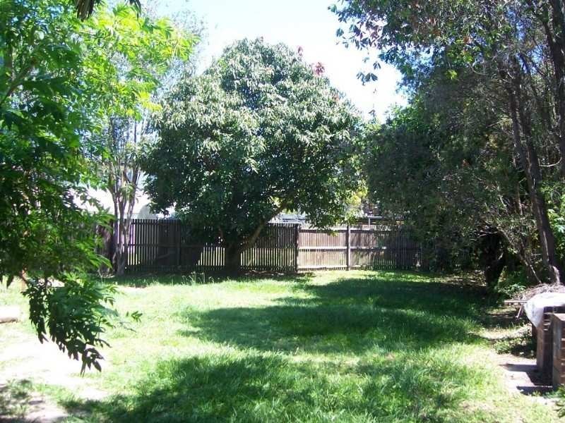 12 Dunstan Drive, Deception Bay QLD 4508