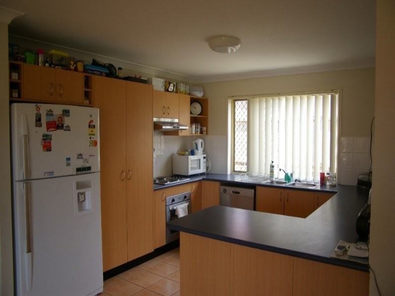 4 Peachester Court, Deception Bay QLD 4508