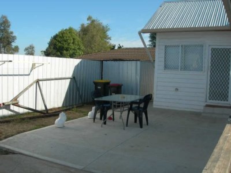 47 Exford Road, Melton South VIC 3338