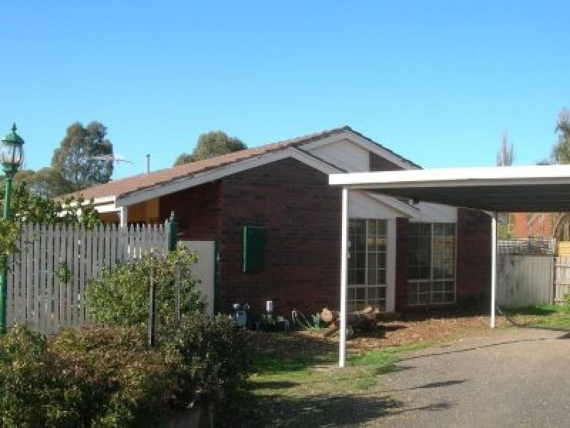 5 Oorindi Close, Kurunjang VIC 3337