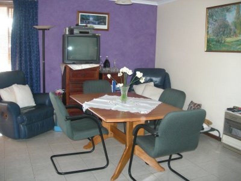 5 Oorindi Close, Kurunjang VIC 3337