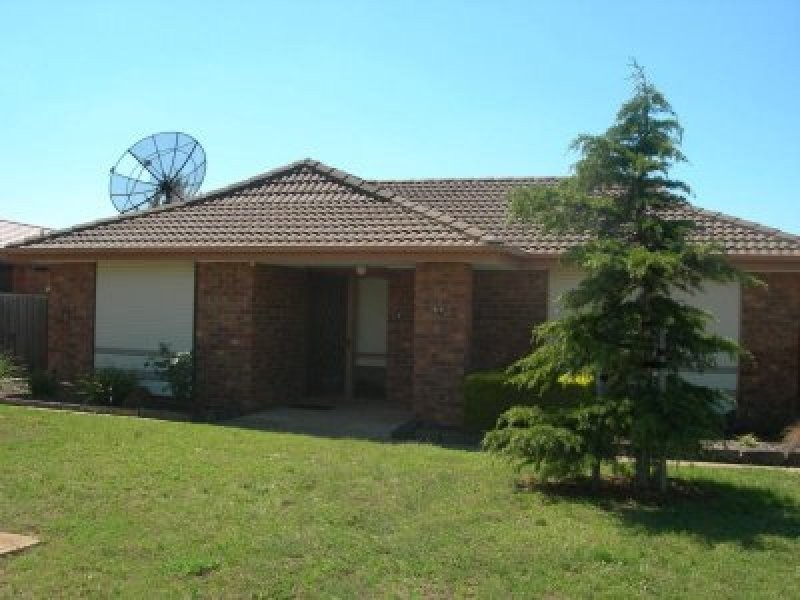 14 Prior Court, Brookfield VIC 3338