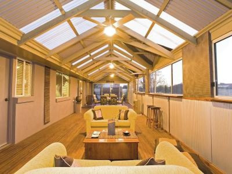 19 Maplewood Close, Brookfield VIC 3338