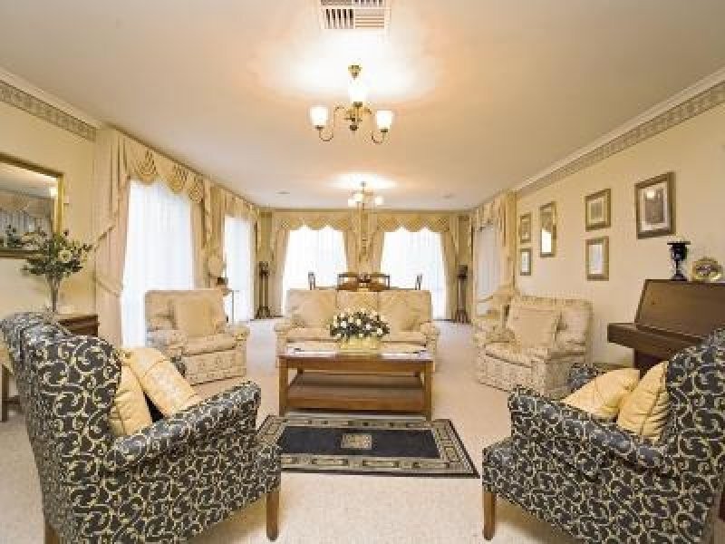 19 Maplewood Close, Brookfield VIC 3338