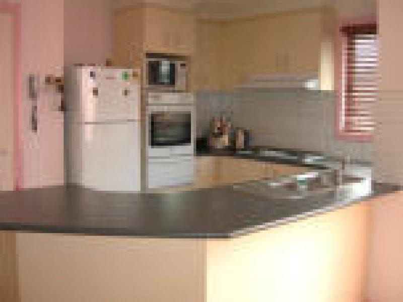 1 Staton Crescent, Westlake, Melton West VIC 3337