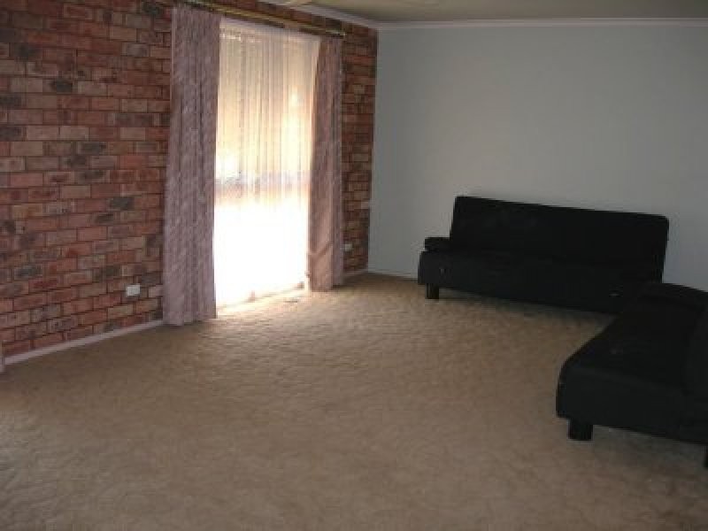 59 Andrew Street, Melton South VIC 3338