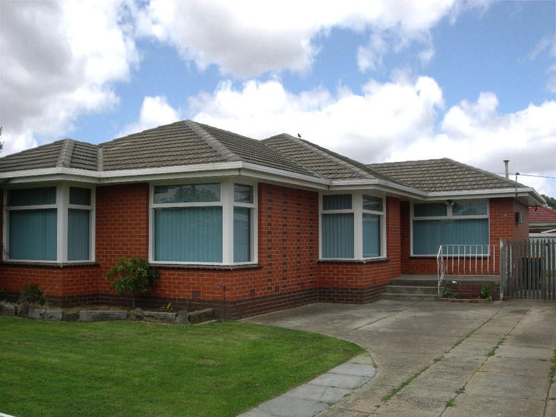 20 Watson Court, Melton VIC 3337