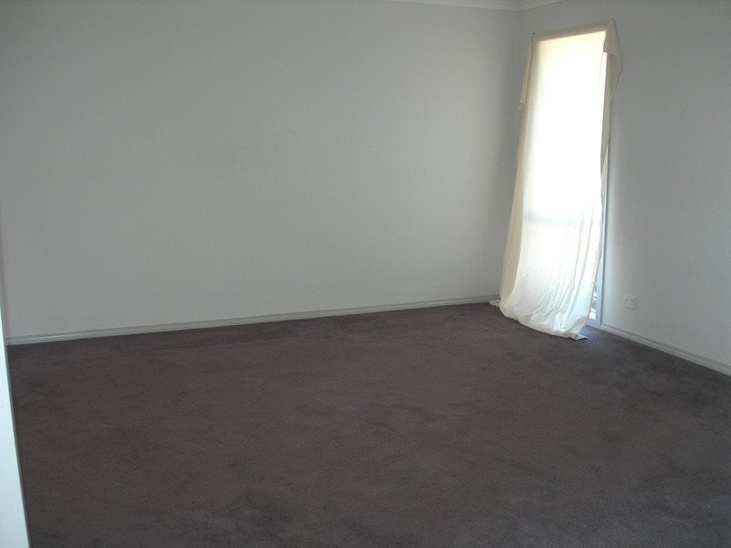 49 Dalray Crescent, Melton VIC 3337