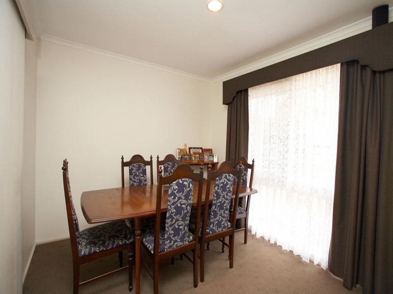 88 West Melton Drive, Melton West VIC 3337