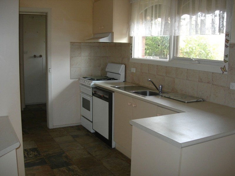 72 Hume Avenue, Melton South VIC 3338