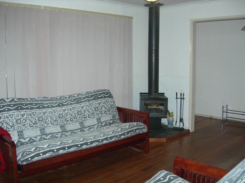 68 Hume Avenue, Melton South VIC 3338