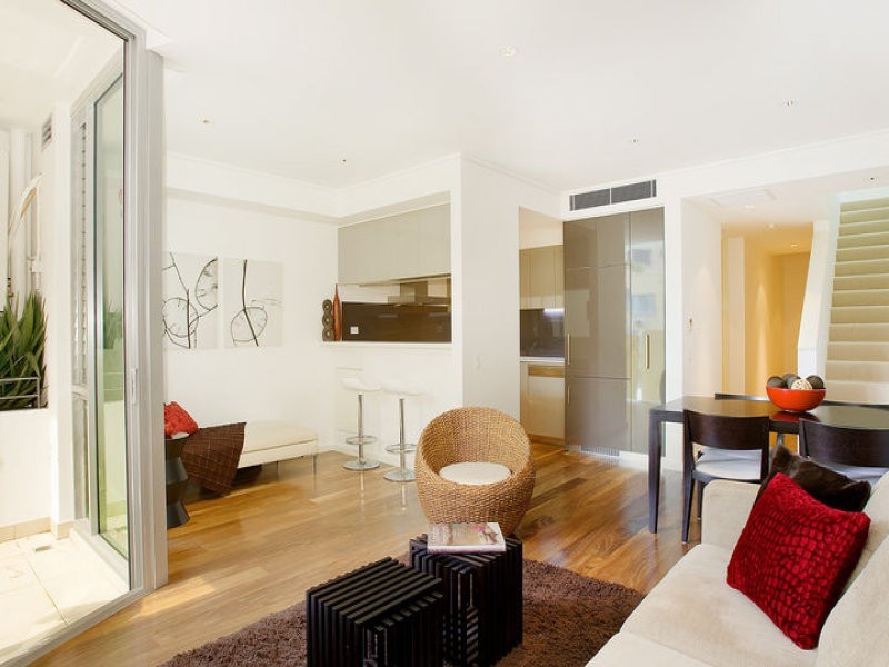 11 Waverley Crescent, Bondi Junction NSW 2022