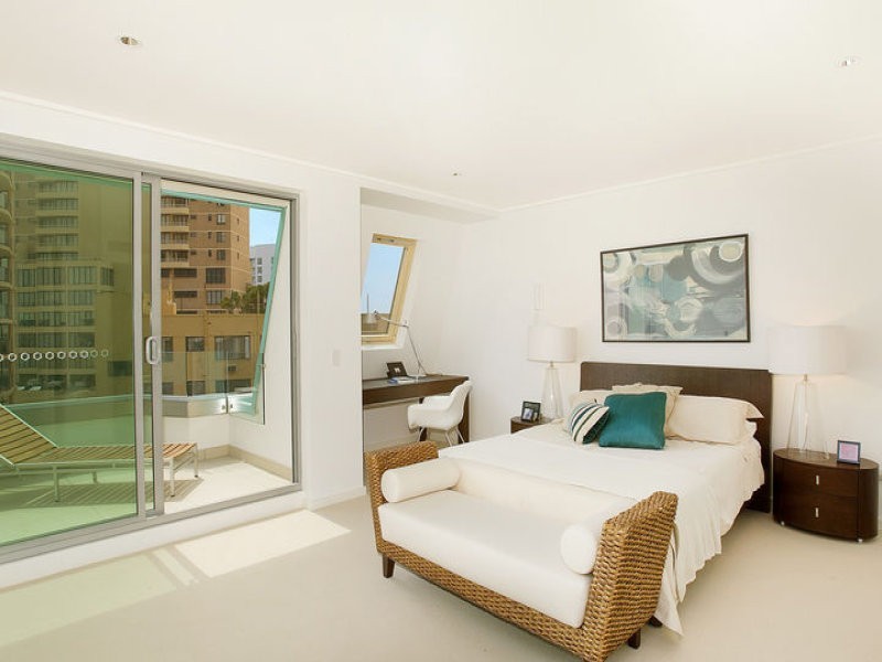 11 Waverley Crescent, Bondi Junction NSW 2022