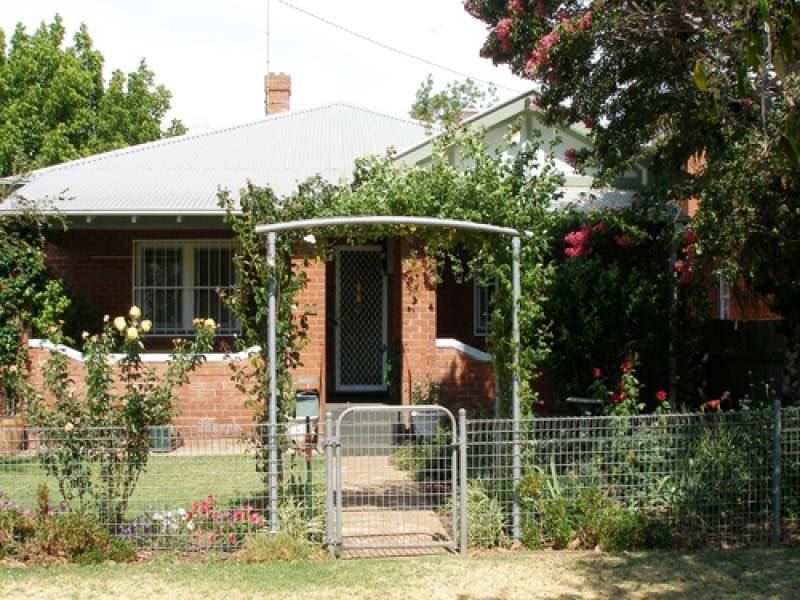 164 Gipps Street, Dubbo NSW 2830
