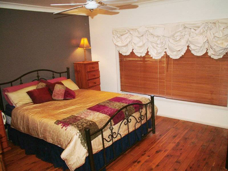 5 Bent St, Dubbo NSW 2830
