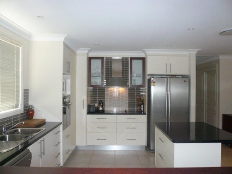 19 Lakeside Circuit, Dubbo NSW 2830