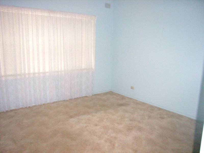 36 Banksia Cres, Dubbo NSW 2830