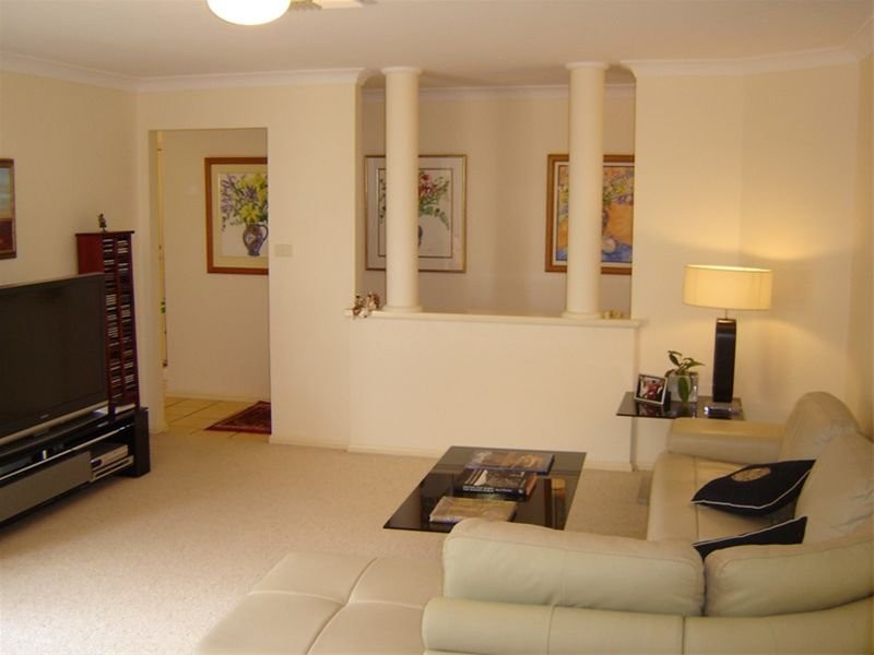 6 Oakmont Avenue, Dubbo NSW 2830