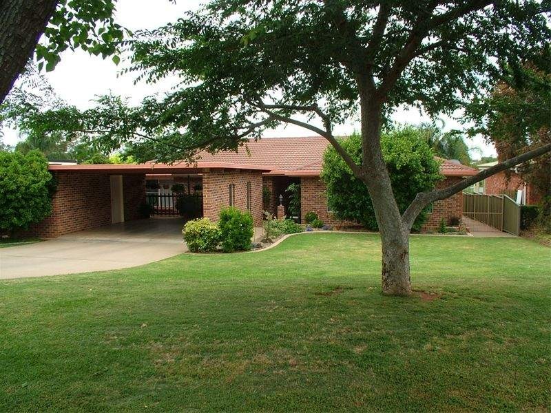 7 Trafalgar Place, Dubbo NSW 2830