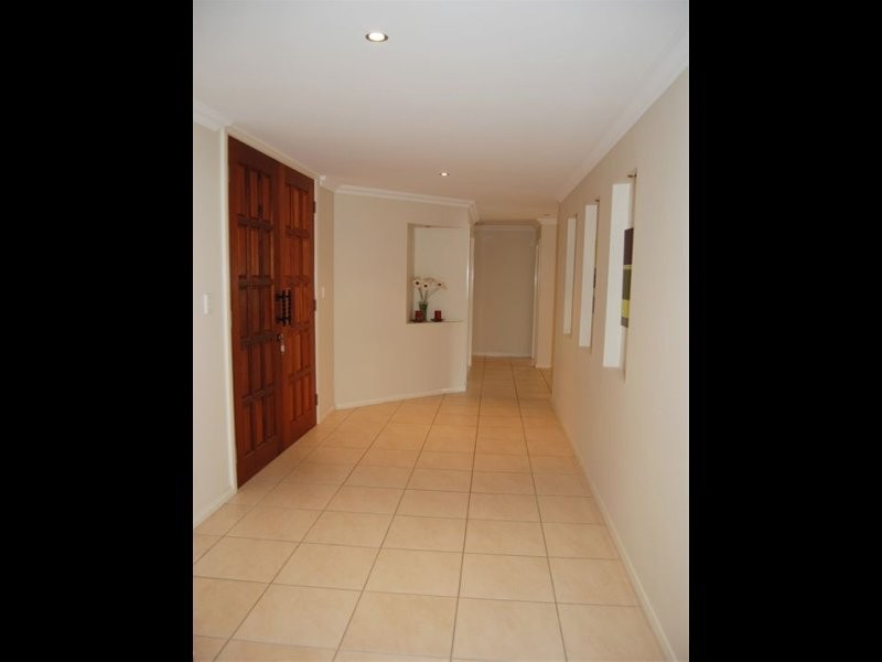 30 Lakeside Circuit, Dubbo NSW 2830
