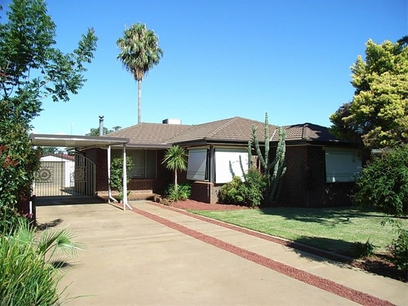 36 Howard Avenue, Dubbo NSW 2830